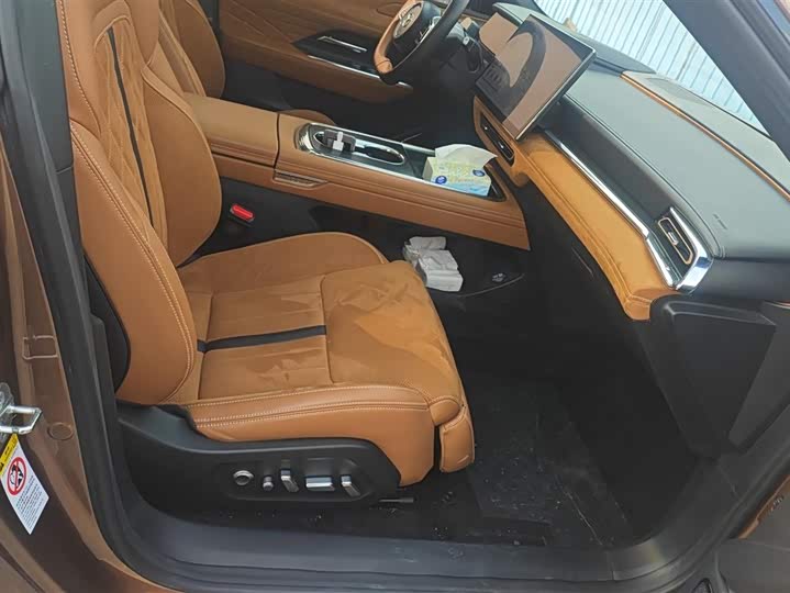 Фото 8 - Mazda EZ-6