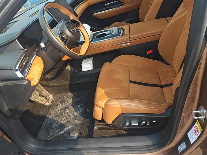 Фото 9 - Mazda EZ-6