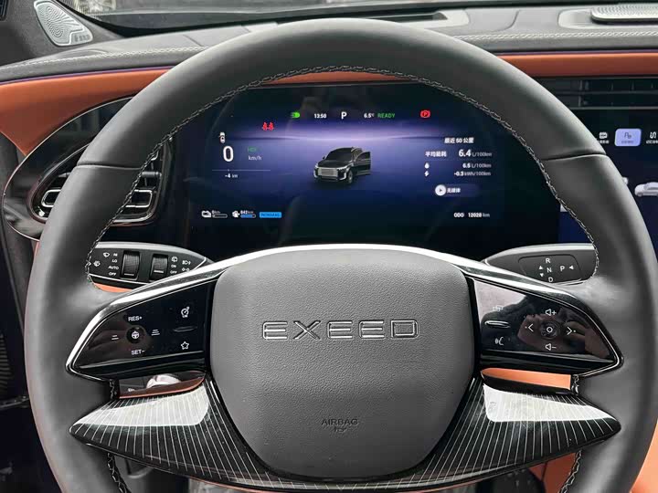 Фото 4 - Exeed VX C-DM Hybrid