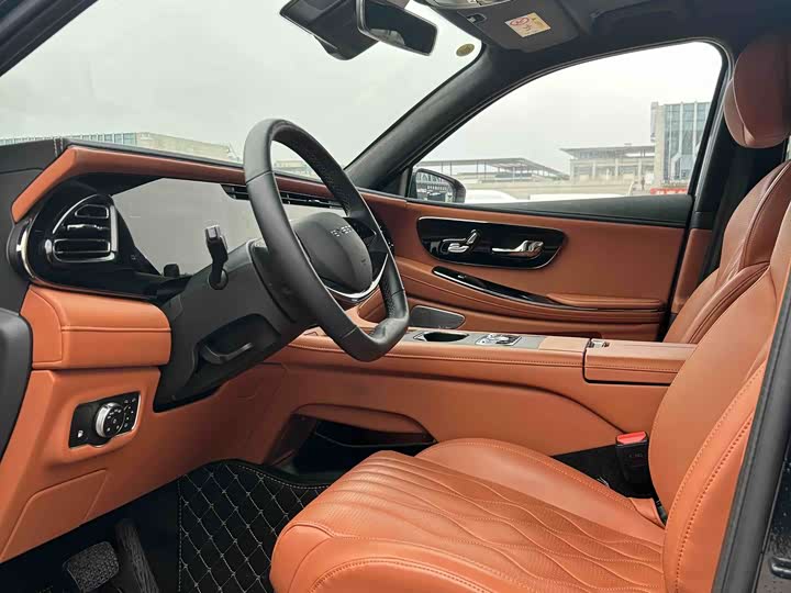 Фото 5 - Exeed VX C-DM Hybrid