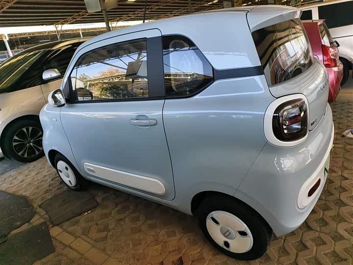 Фото 5 - Bestune Pony