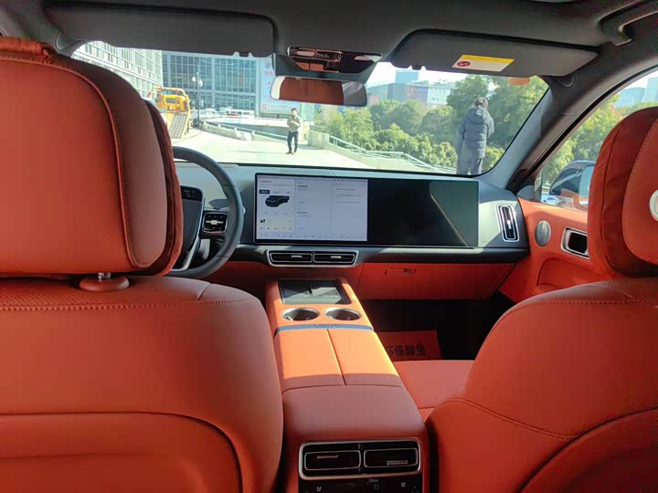 Фото 7 - LiXiang L6