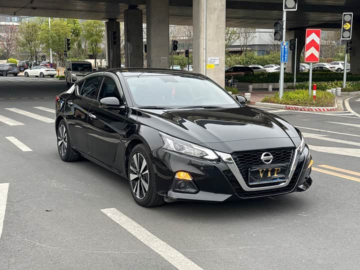 Фото 3 - Nissan Teana