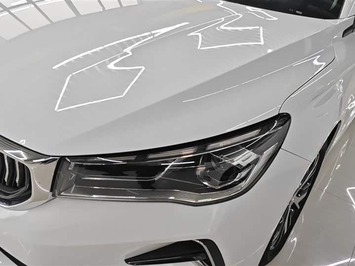 Фото 5 - Geely Emgrand