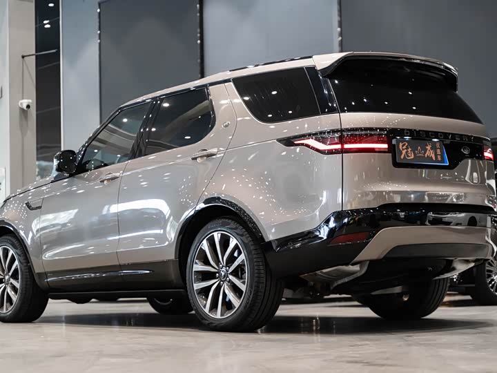 Фото 5 - Land Rover Discovery