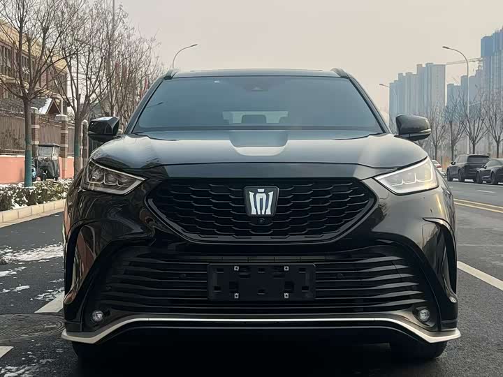 Фото 2 - Toyota Crown Kluger