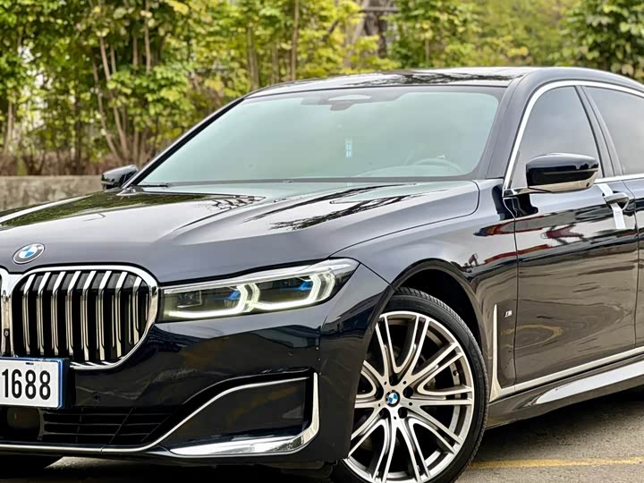 Фото 7 - BMW 7 Series
