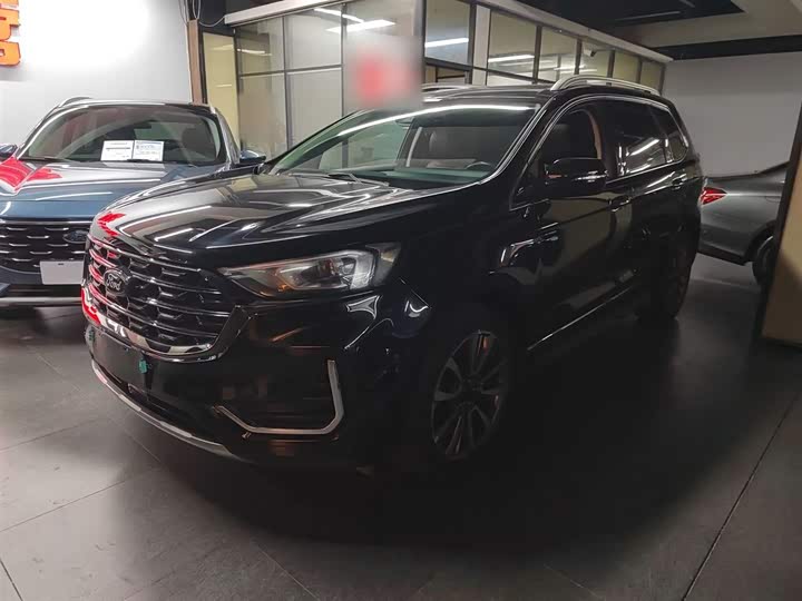 Фото 1 - Ford Edge