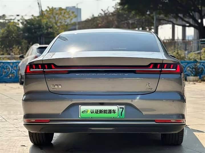 Фото 7 - BYD Han