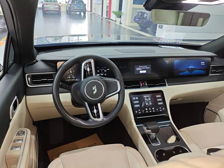 Фото 5 - LiXiang One