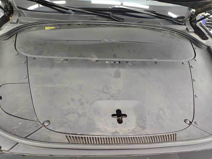 Фото 6 - LiXiang One