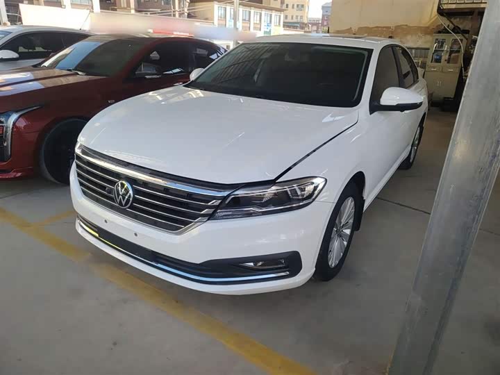 Фото 1 - Volkswagen Lavida