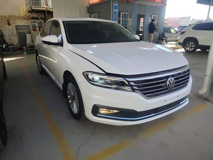 Фото 4 - Volkswagen Lavida