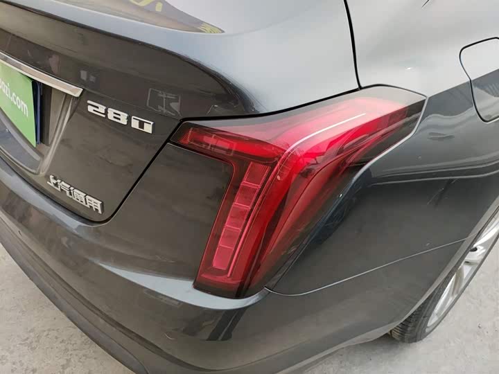 Фото 8 - Cadillac CT5