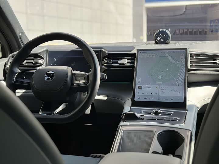 Фото 8 - Nio ES6