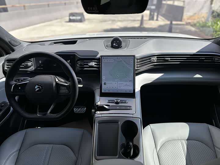 Фото 9 - Nio ES6