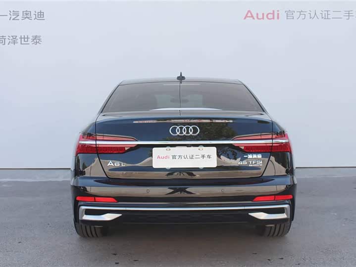 Фото 5 - Audi A6L