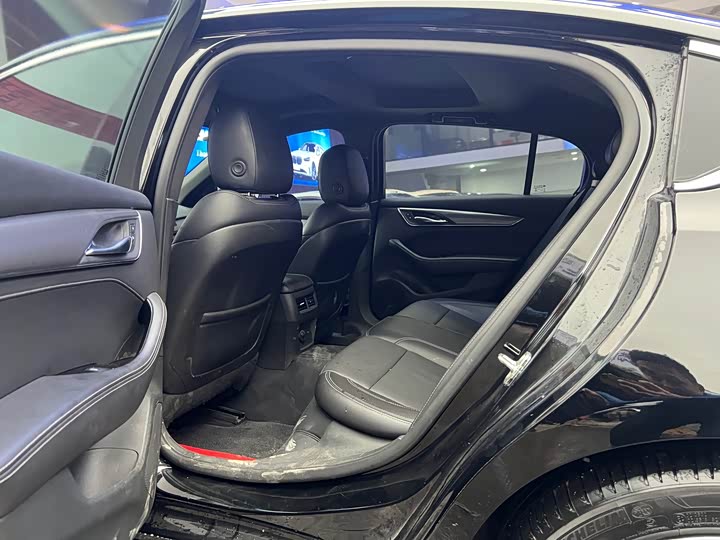 Фото 5 - Cadillac CT5