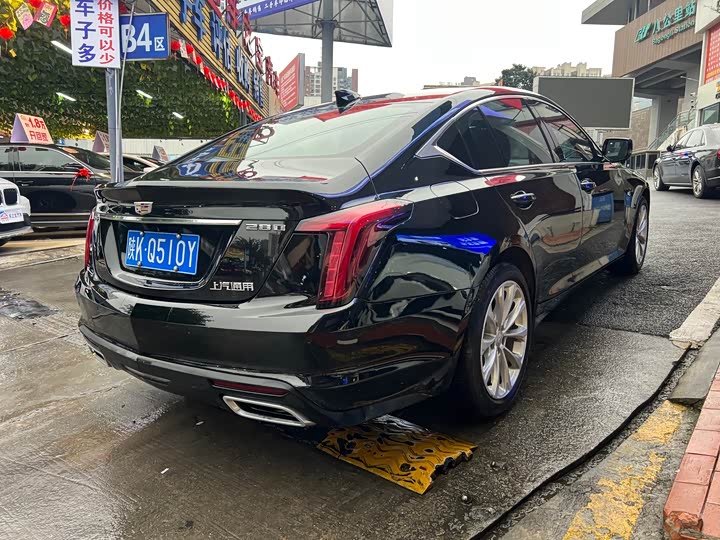 Фото 9 - Cadillac CT5