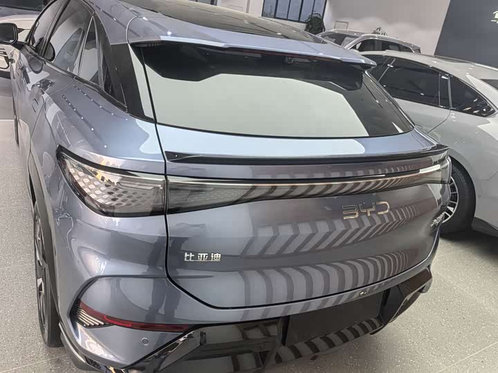 Фото 8 - BYD Sea Lion 07 EV