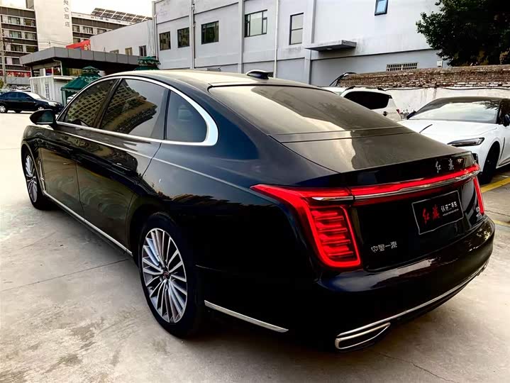 Фото 6 - Hongqi H9
