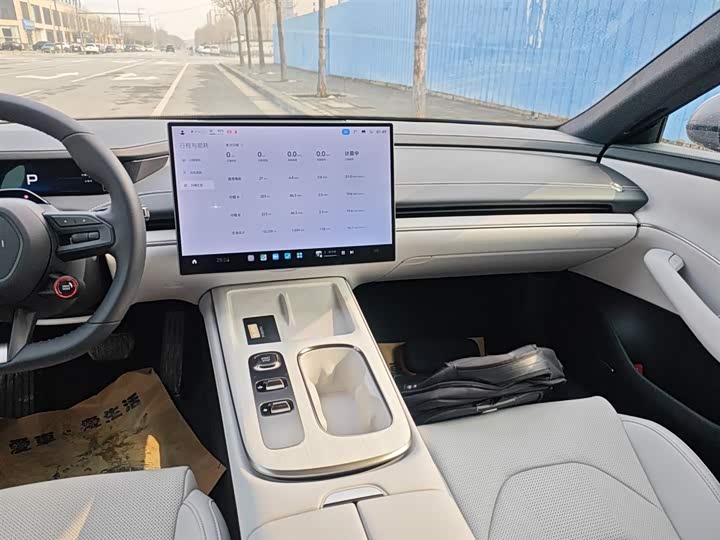 Фото 7 - Xiaomi SU7