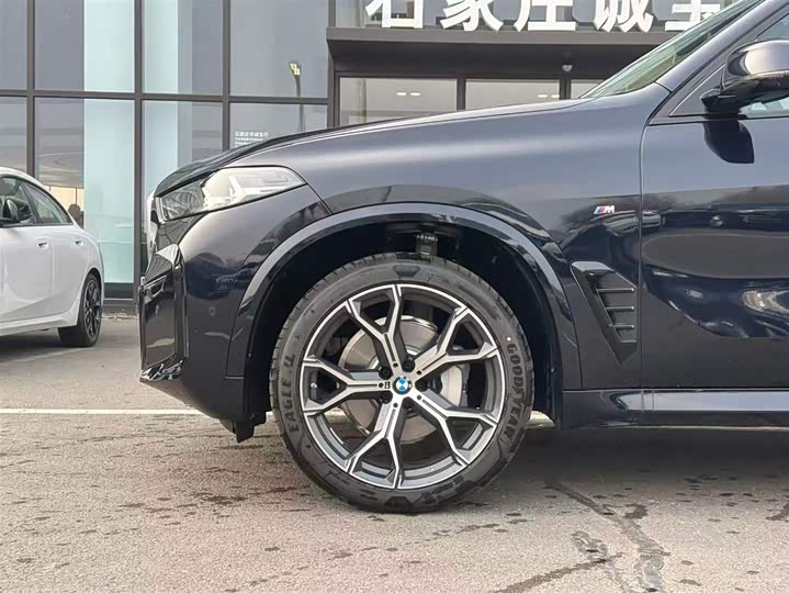 Фото 4 - BMW X5