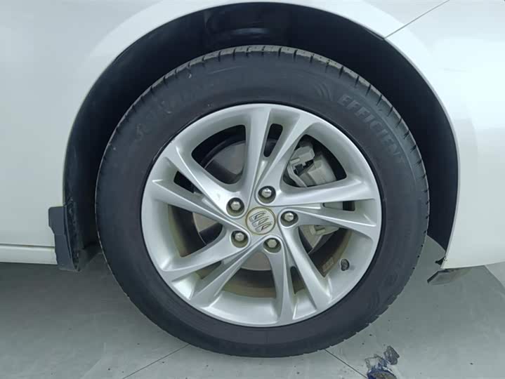 Фото 6 - Buick Regal