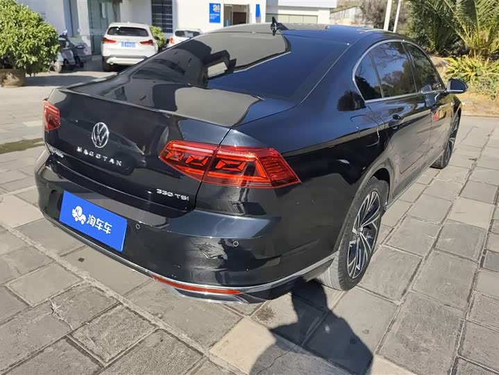 Фото 3 - Volkswagen Passat