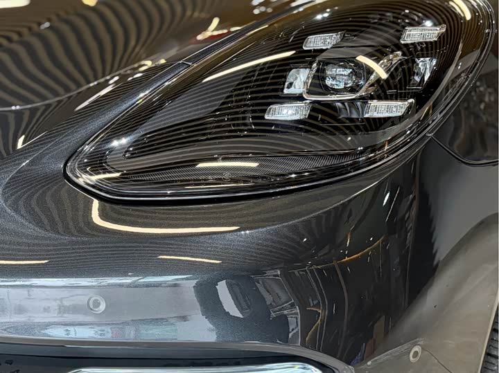 Фото 7 - Porsche Panamera