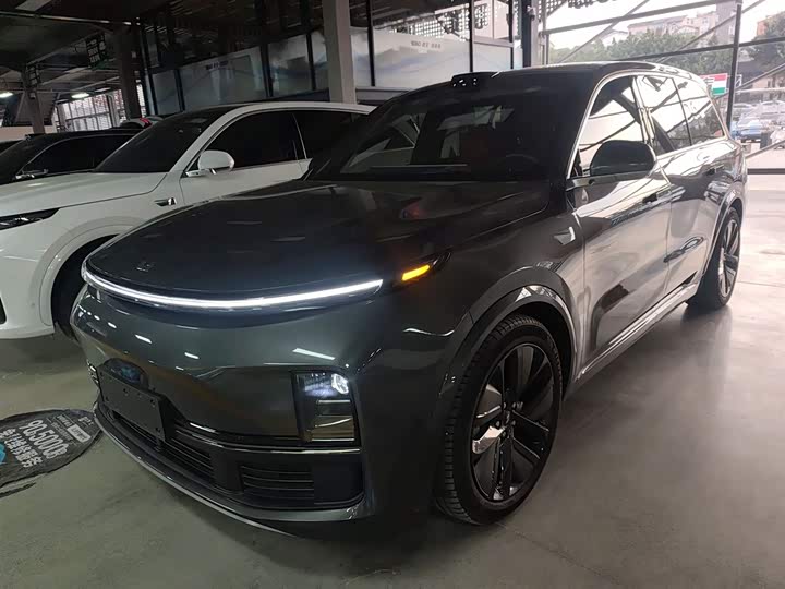 Фото 2 - LiXiang L9