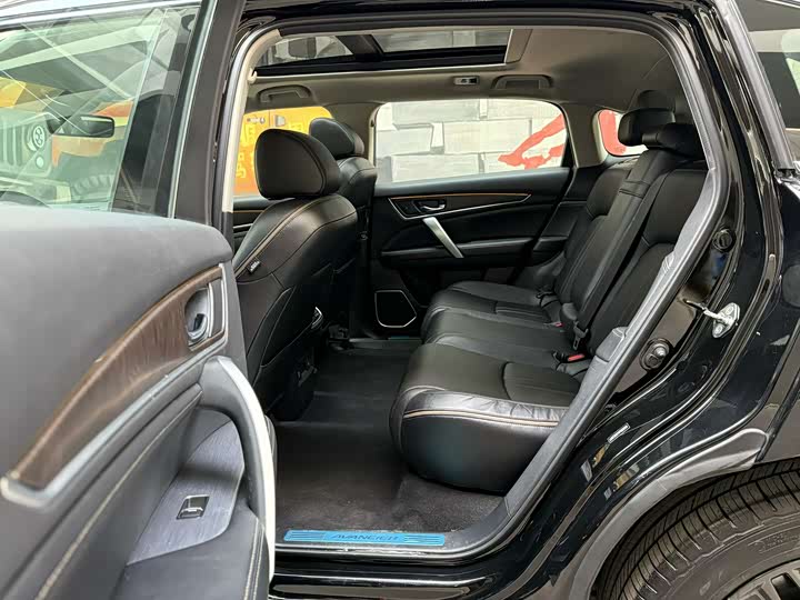 Фото 8 - Honda Avancier