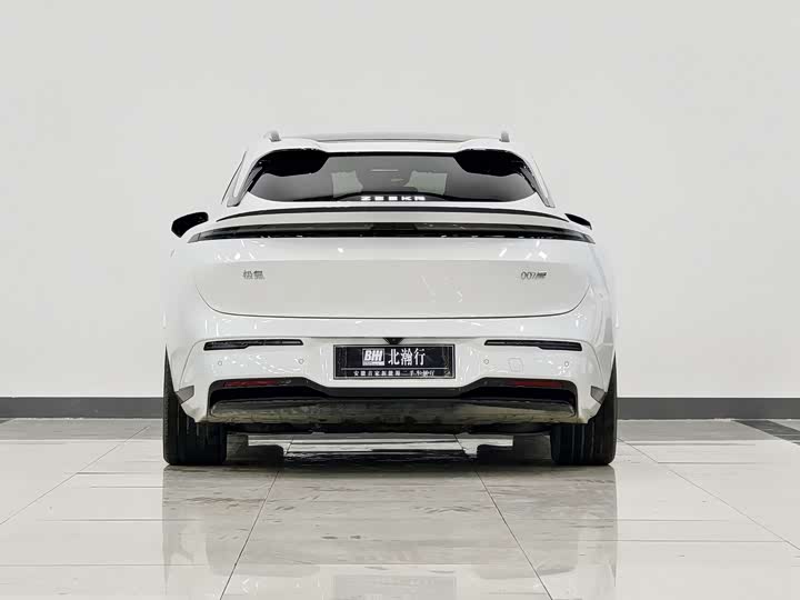 Фото 5 - Zeekr 007 GT