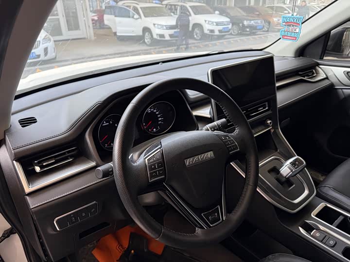 Фото 4 - Haval M6