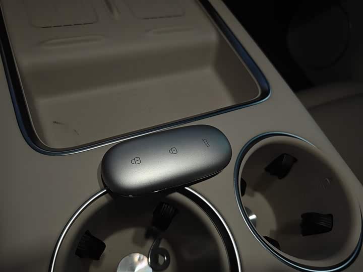 Фото 9 - LiXiang L6