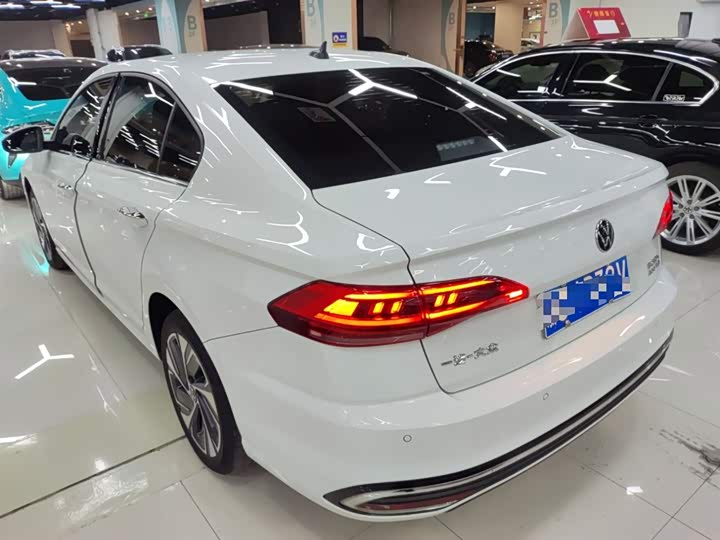 Фото 5 - Volkswagen Bora