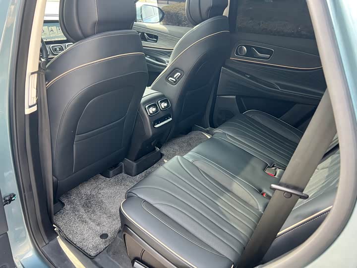 Фото 8 - Chery Tiggo 9