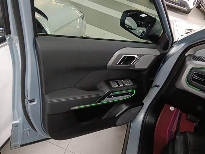 Фото 7 - BYD FangChengBao Titanium 3 (Tai 3)