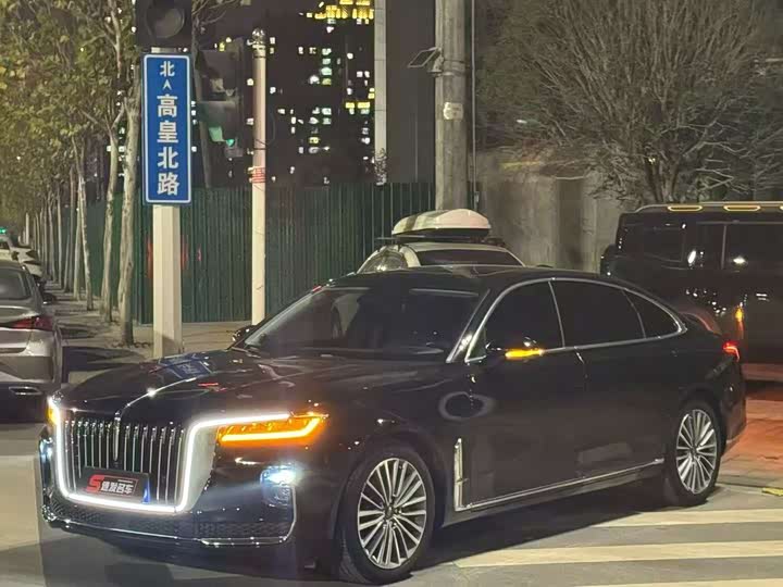 Фото 1 - Hongqi H9