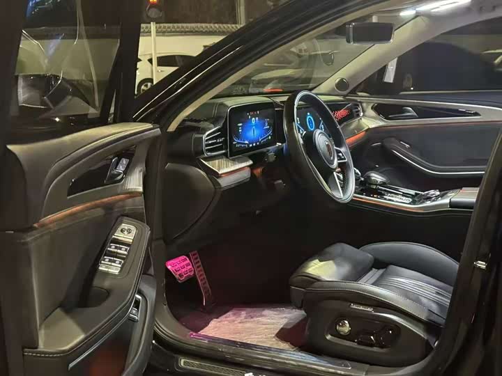 Фото 2 - Hongqi H9