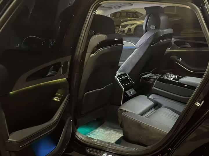 Фото 4 - Hongqi H9