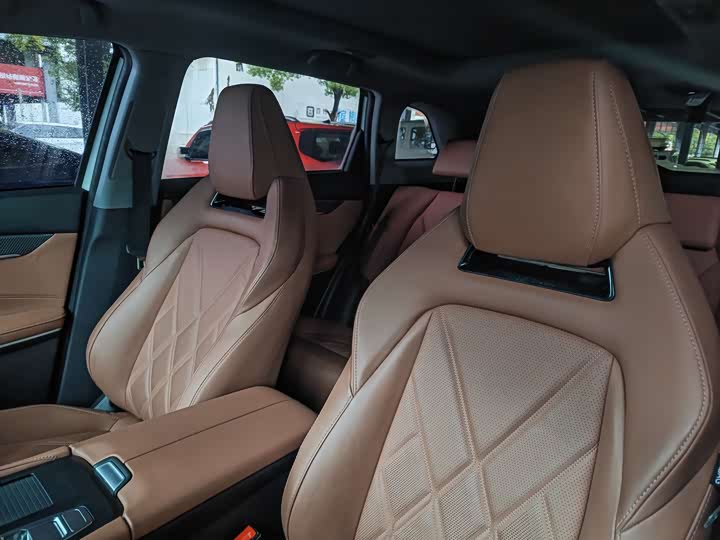 Фото 6 - Changan CS75 Plus