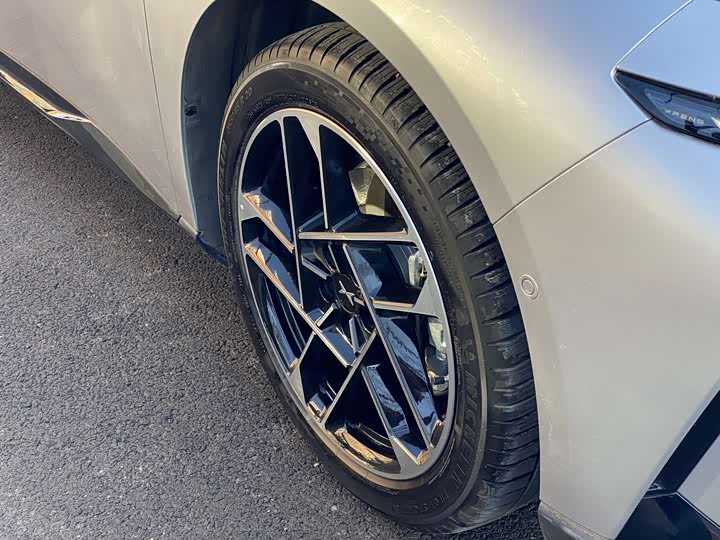 Фото 9 - XPeng F57