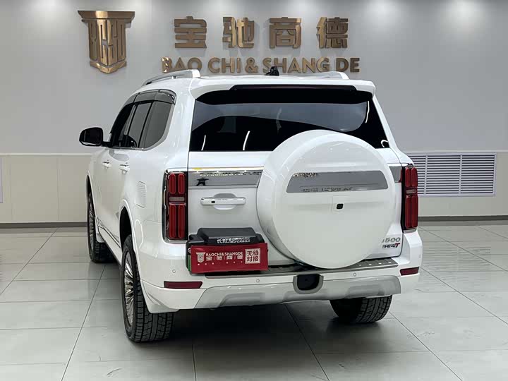 Фото 5 - Tank 500 Hybrid