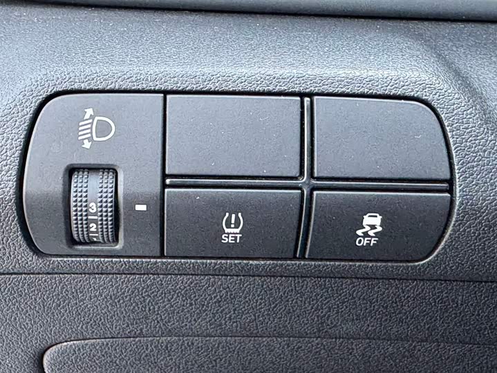 Фото 6 - Hyundai Elantra N line