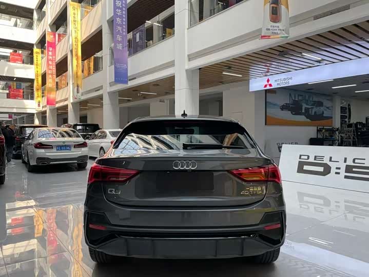 Фото 3 - Audi Q3 Sportback