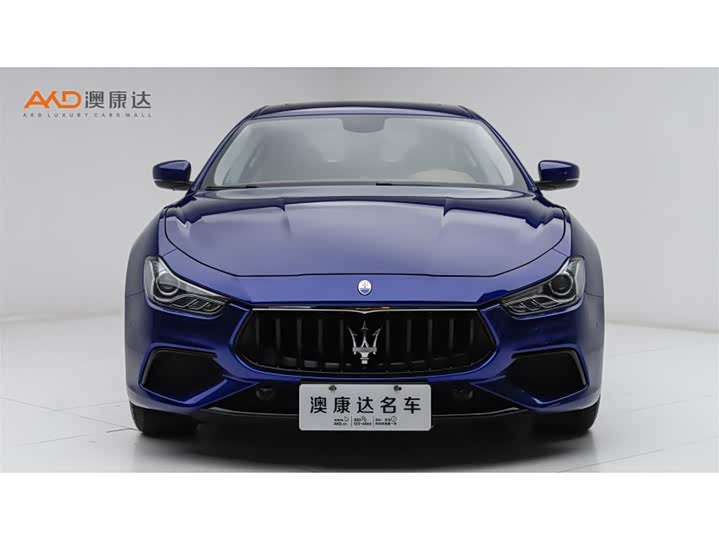 Фото 2 - Maserati Ghibli