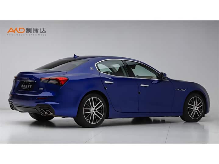 Фото 3 - Maserati Ghibli