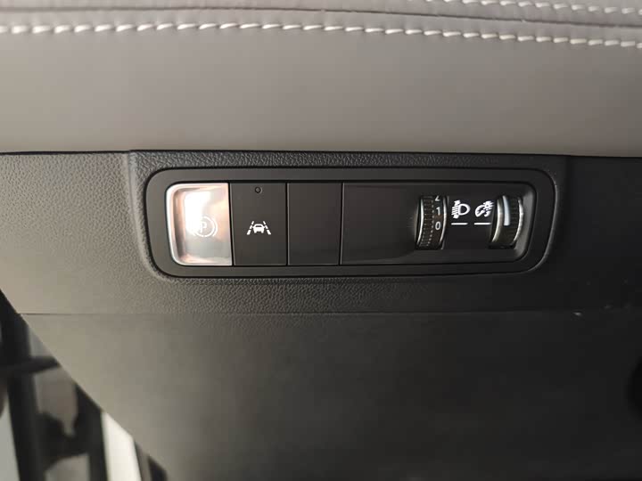 Фото 5 - Buick Electra E5