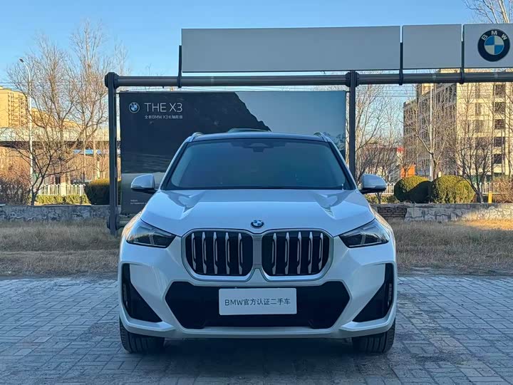 Фото 2 - BMW X1